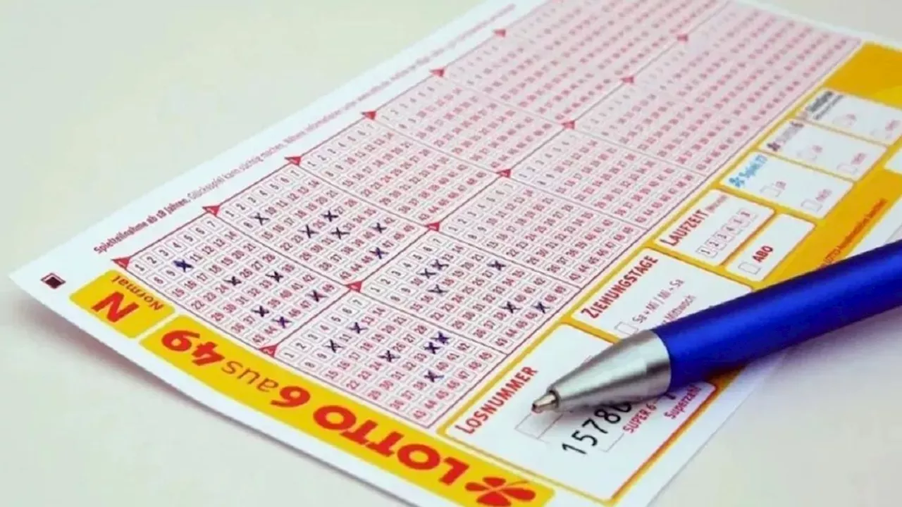 Kerala Lottery Result: केरल लॉटरी को लेकर जैकपॉट आया सामने, जानें किसका लगा टिकट