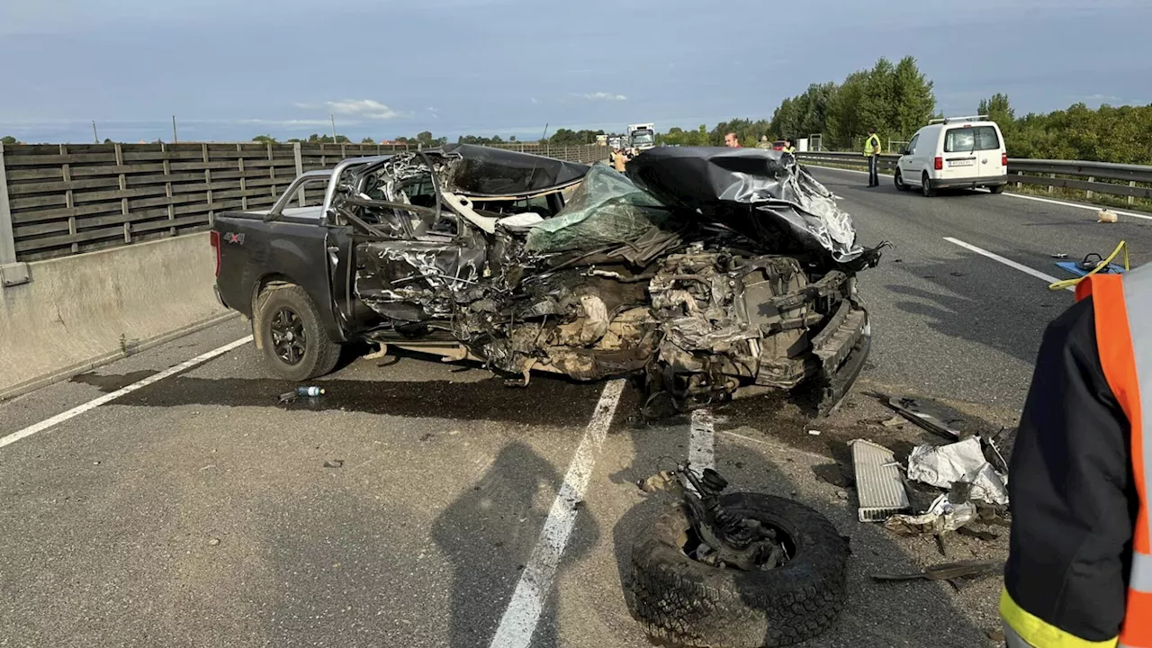 Fünf zum Teil Schwerverletzte bei Crash auf der B4 bei Seitzersdorf