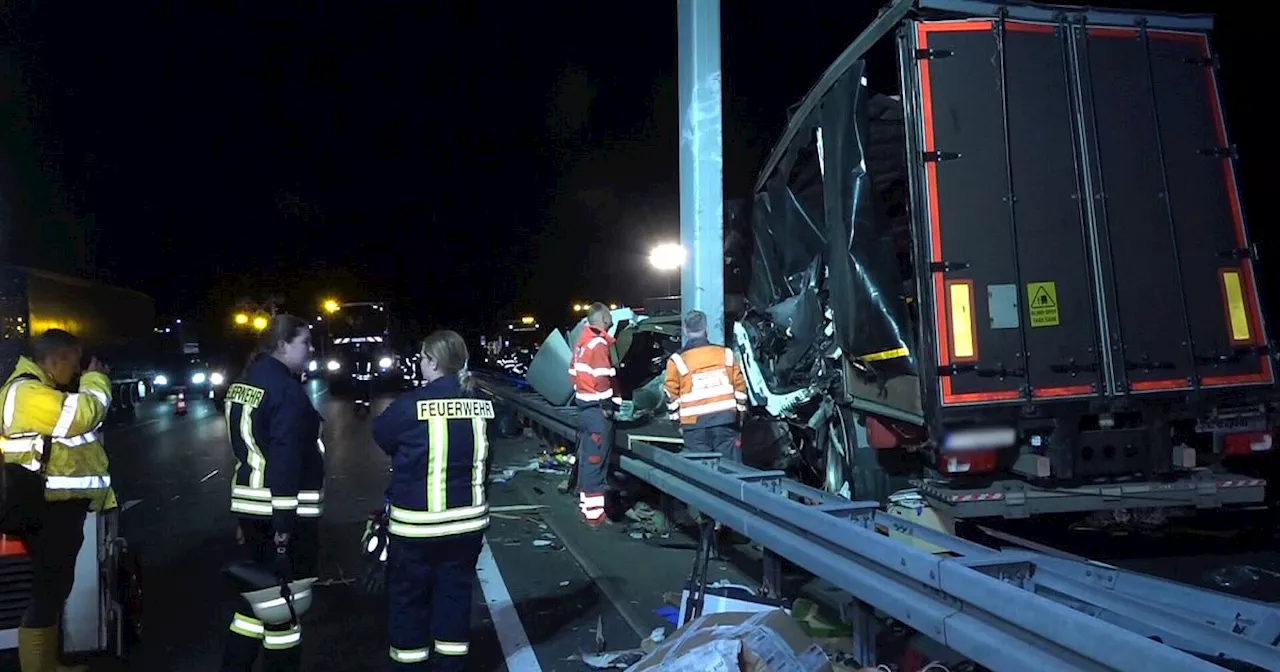 A2 ist nach Lkw-Unfall zwischen Rehren und Lauenau wieder frei