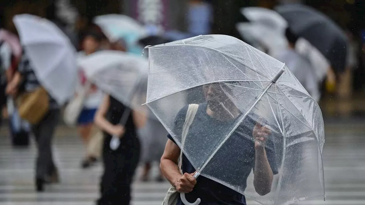 Le Japon se prépare à l’arrivée du typhon Shanshan et craint des inondations