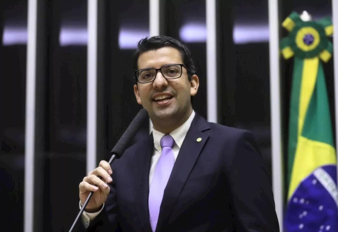 Marcelo Queiroz, candidato à prefeitura do Rio pelo Progressistas, é sabatinado; assista