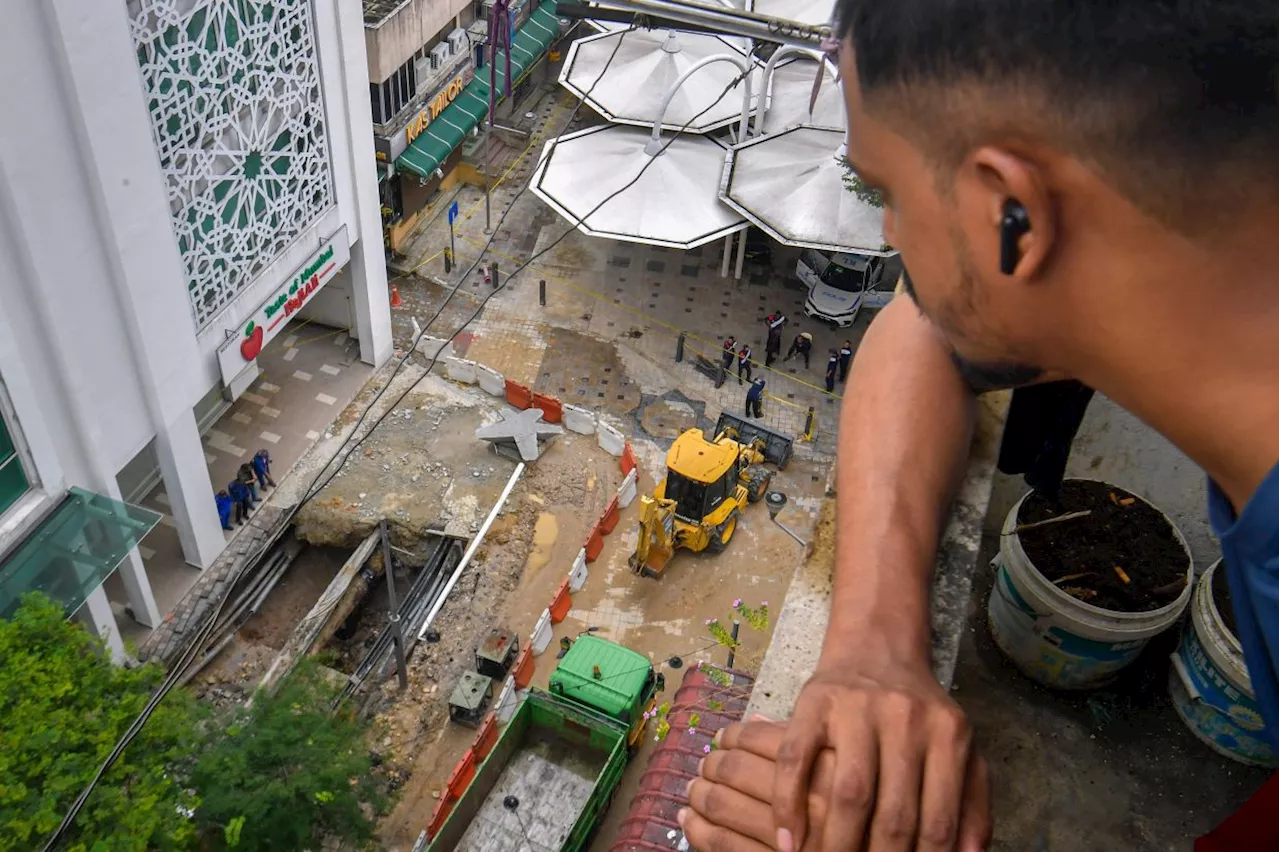 KL sinkhole: Visas for victim's family extended, says Deputy PM's office