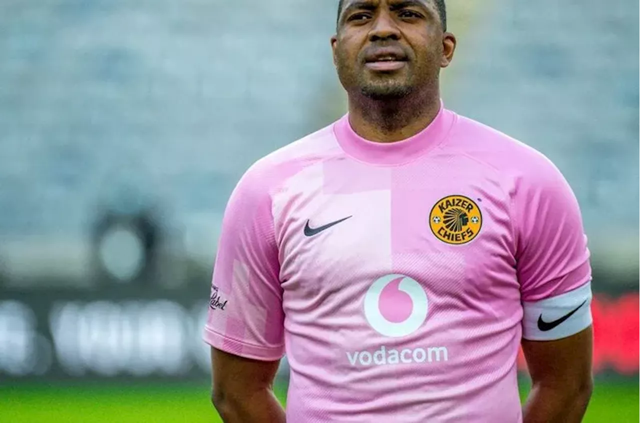 Ex-Kaizer Chiefs goalkeeper against moving Khune to new role