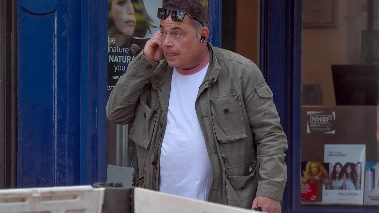 John Thomson seen for the first time as he replaces axed Coronation Street star Sean Wilson in ITV soap...