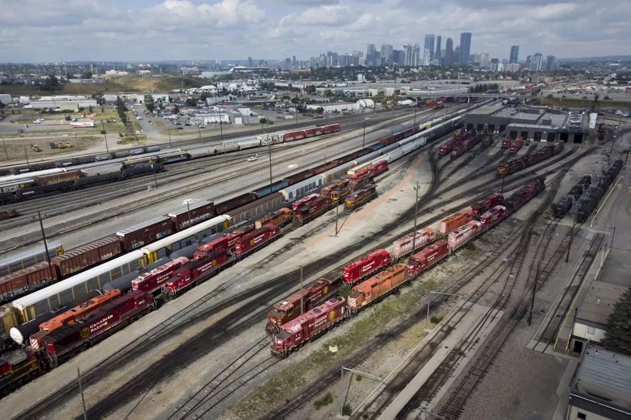 Canada's two major railways resume service as railroaders return to work