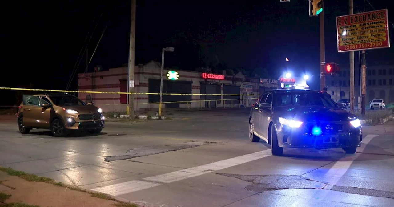 15-year-old critically wounded in overnight shooting