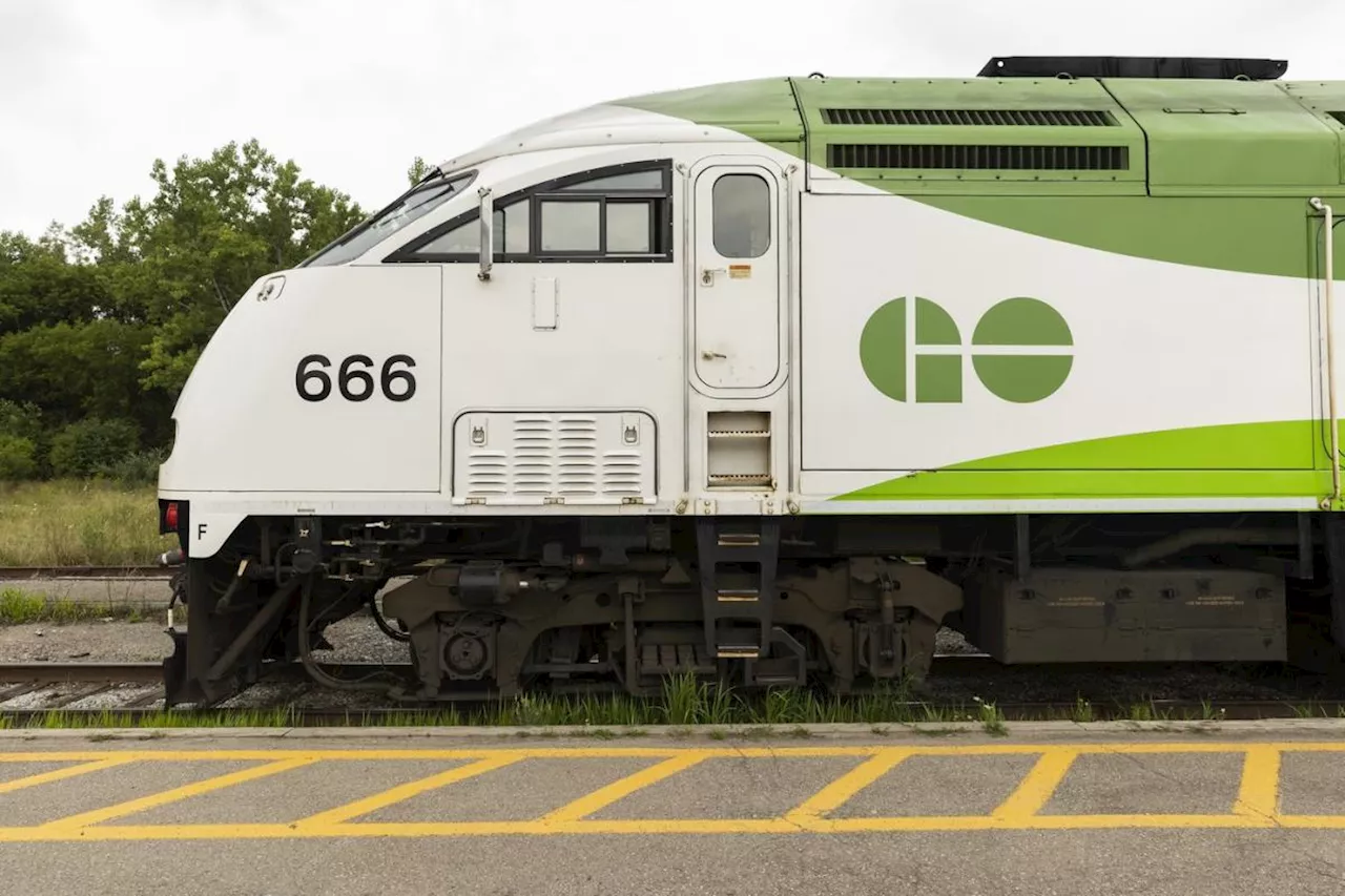 GO Transit operations impacted by railway dispute to resume this morning: Metrolinx