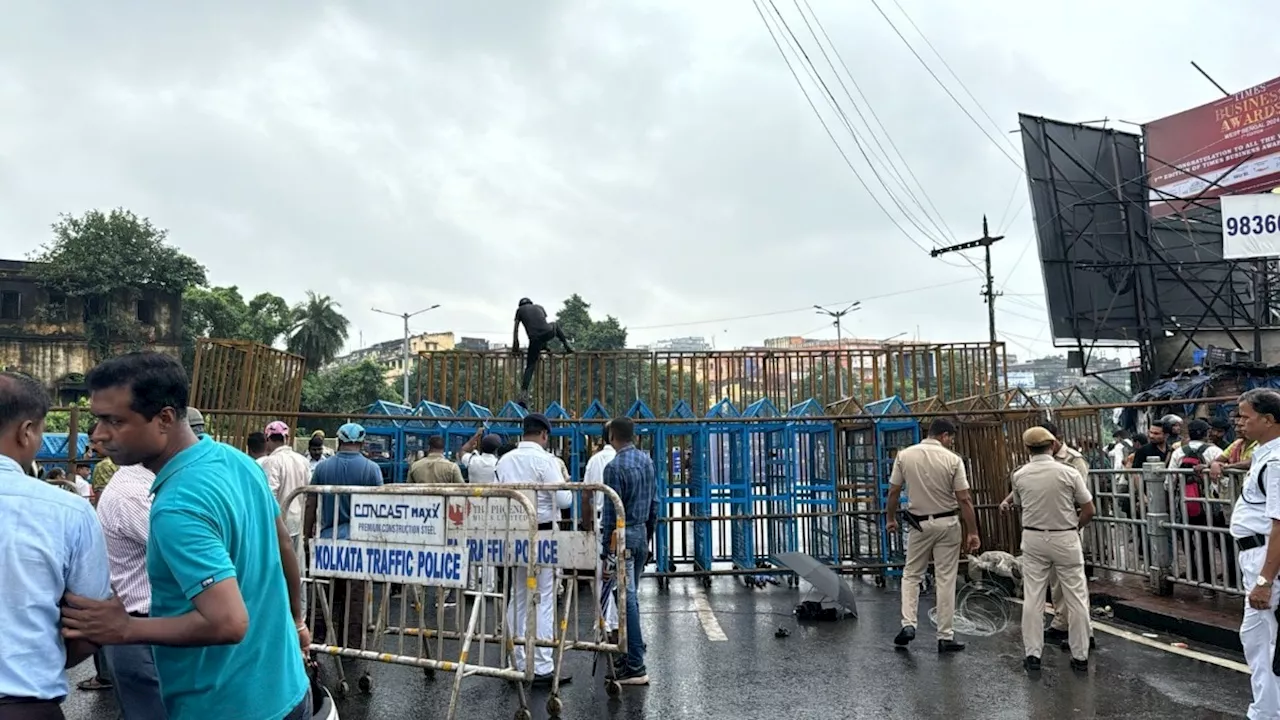 LIVE: नबन्ना प्रोटेस्ट शुरू, रोकने के लिए कोलकाता पुलिस ने हावड़ा ब्रिज किया सील, हिरासत में लिए गए 4 छात्र