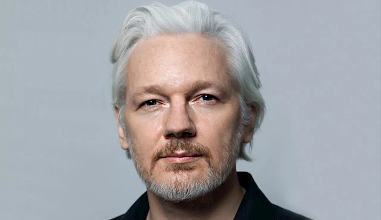 Giornalisti del Mediterraneo, a Otranto un premio a Julian Assange