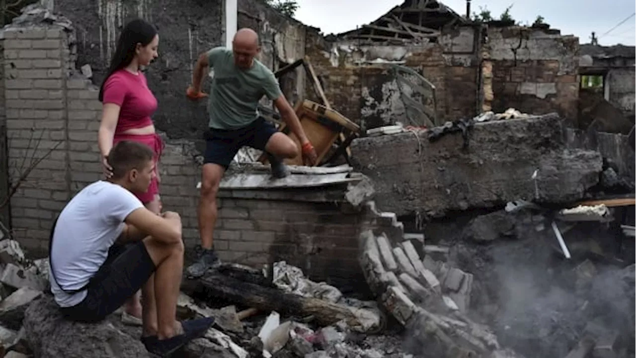 At least 6 dead in Ukraine as Russia fires further barrage of missiles, drones