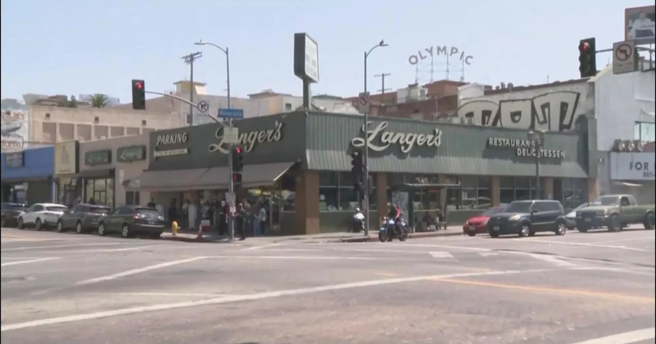 Langer's Deli owner threatens to close because crime and homeless concerns