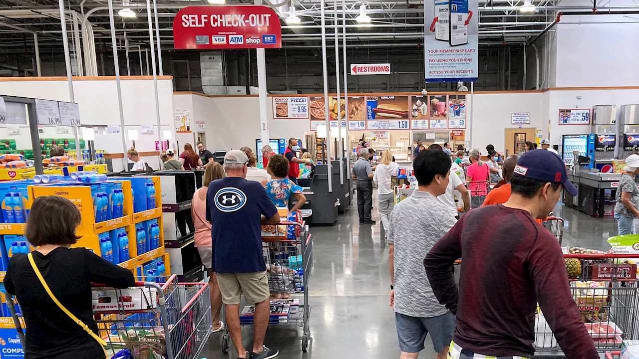 Costco may have another winner outside the food aisle after its gold bar success: Gift cards