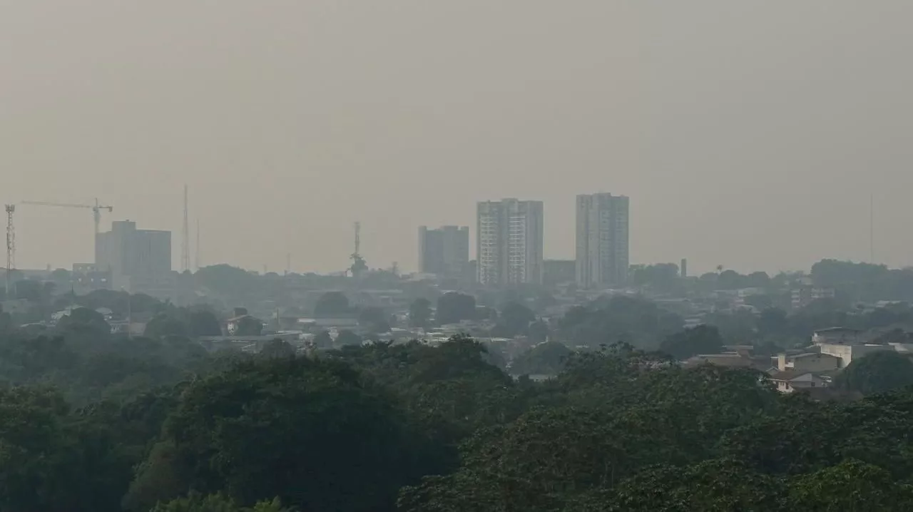 Manaus tem qualidade do ar “péssima” em mais um dia de fumaça