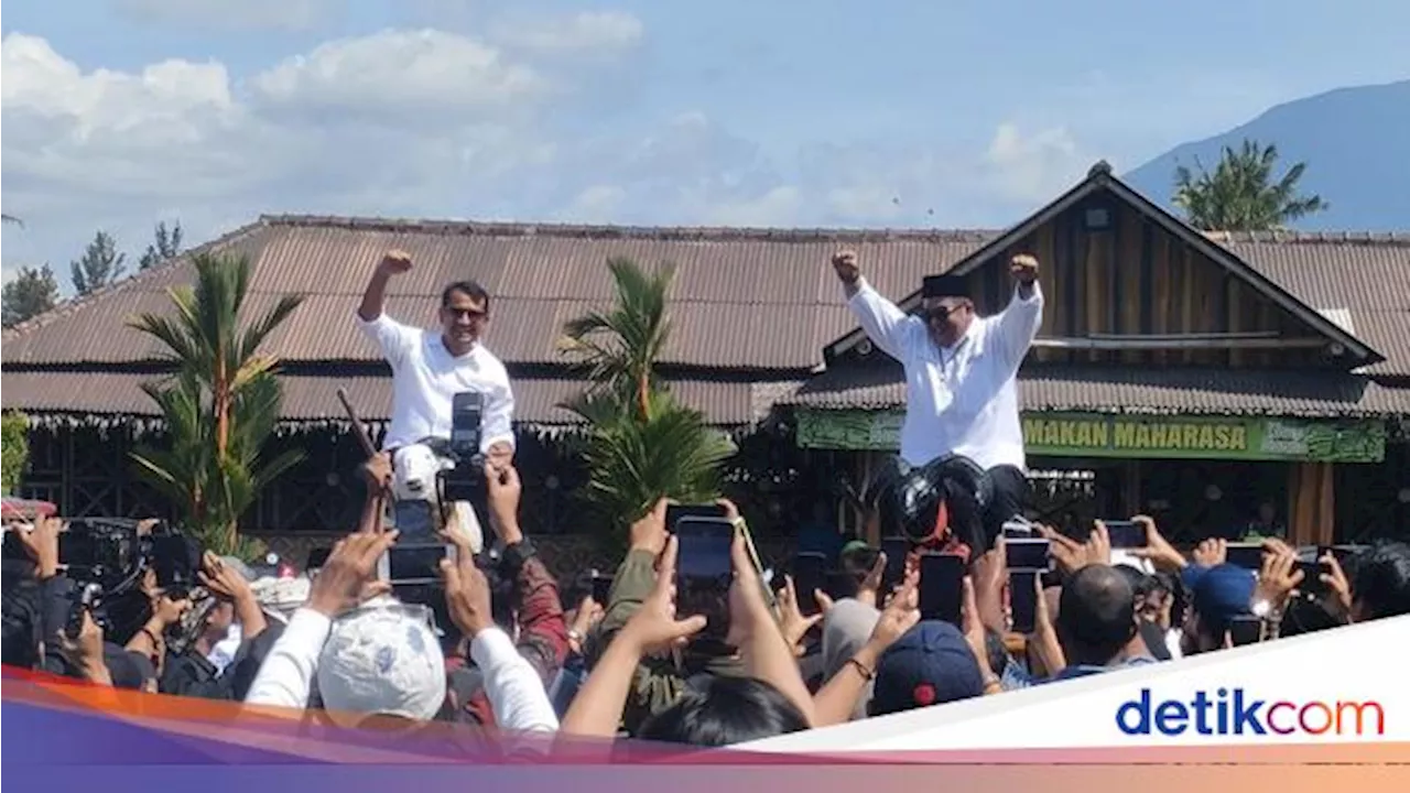 Naik Dodombaan, Helmi-Yudi Daftar ke KPU Maju Pilbup Garut 2024