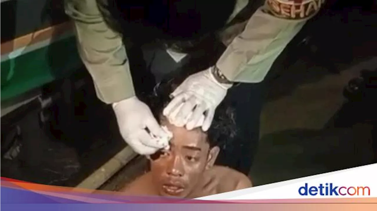 Polisi Jahit Luka Pendemo di Makassar, Ngaku Massa Bayaran