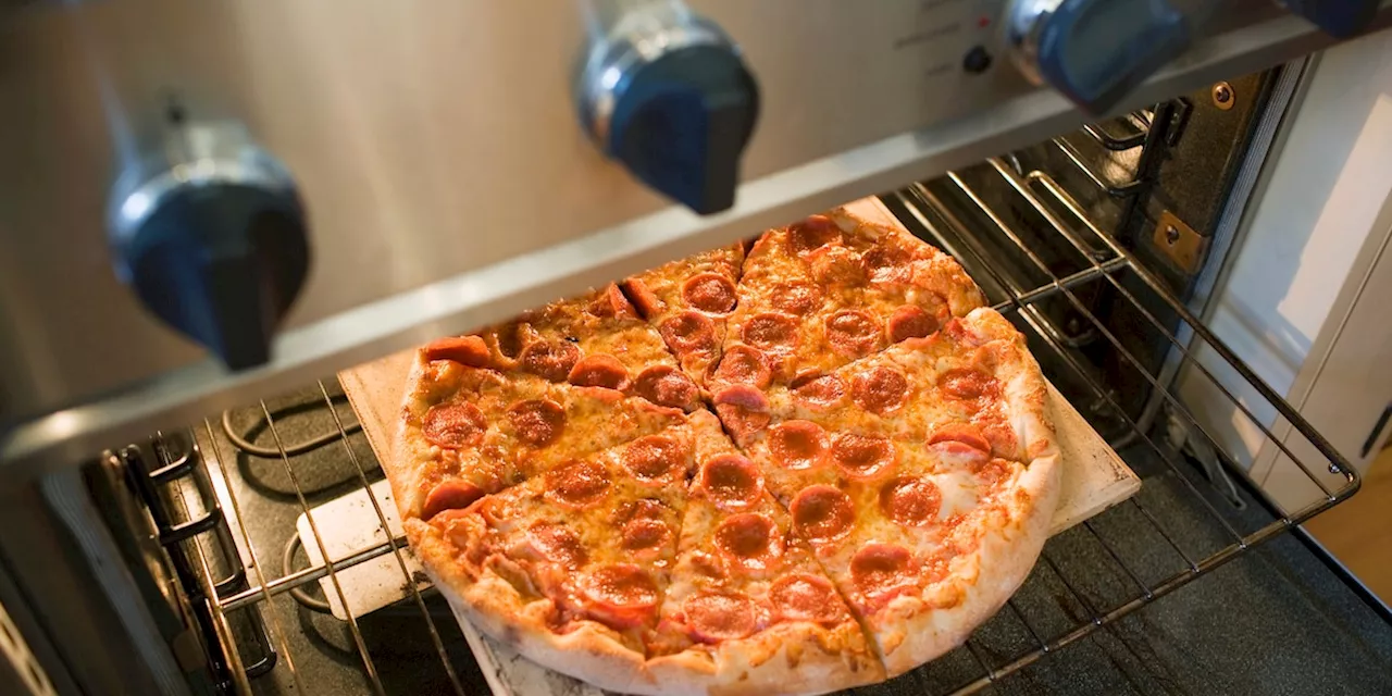 Schnelles Abendessen: Überraschender Trick macht die Tiefkühlpizza richtig gut