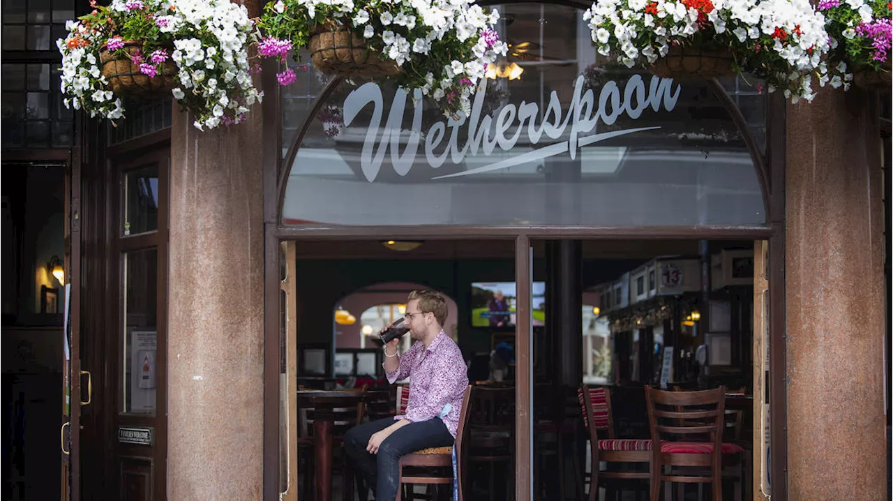 Wetherspoon invests £2.8m to open new Waterloo station pub