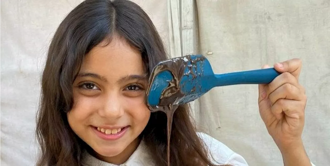 Una bambina di 10 anni è diventata una star postando video di ricette da Gaza