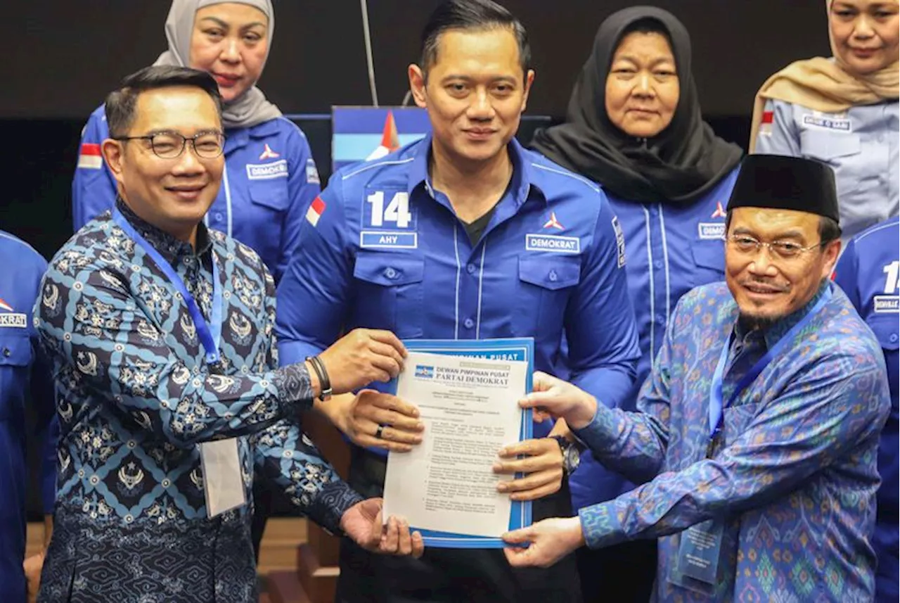 Demokrat Serahkan Rekomendasi Kepada Ridwan Kamil-Suswono