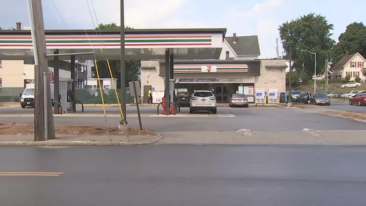 Neighbors annoyed as New Hampshire 7-Eleven blasts opera music all day and night