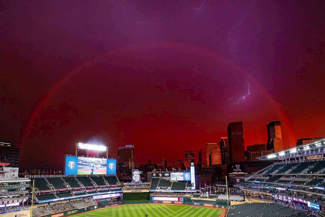 Rainbow Lightning Captured over Minnesota Twins Game in Viral Photo amid Extreme U.S. Weather