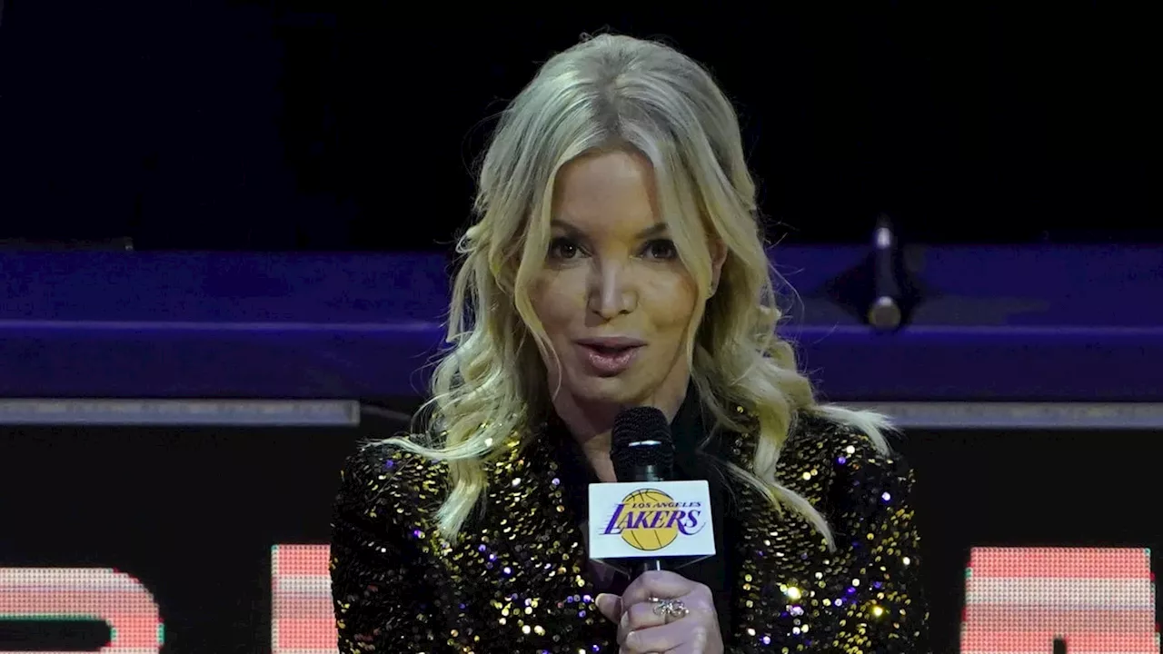 Jeanie Buss Makes 6-Word Statement About LeBron James That Went Viral