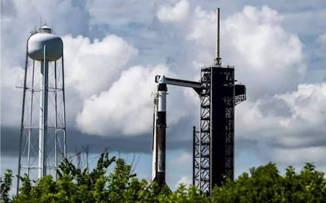 Spazio, SpaceX rinvia lancio Polaris Dawn a causa di una perdita di elio