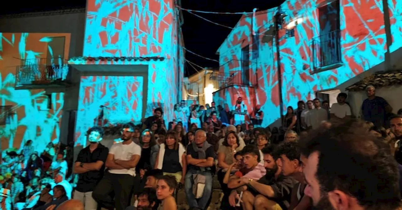 Aliano, il borgo in Basilicata che sperimenta il ripopolamento attraverso la cultura e i festival