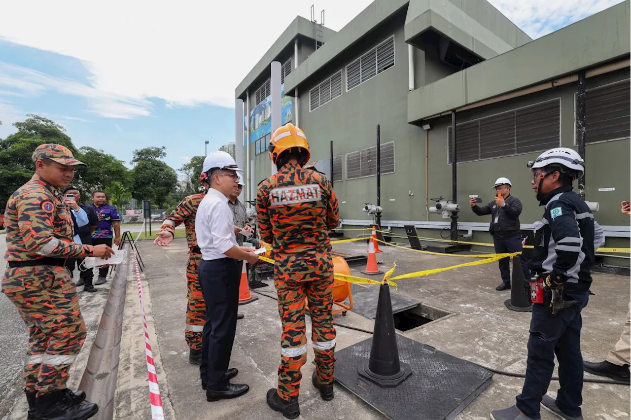 KL sinkhole: SAR for victim will continue until there is a new directive, says Fahmi