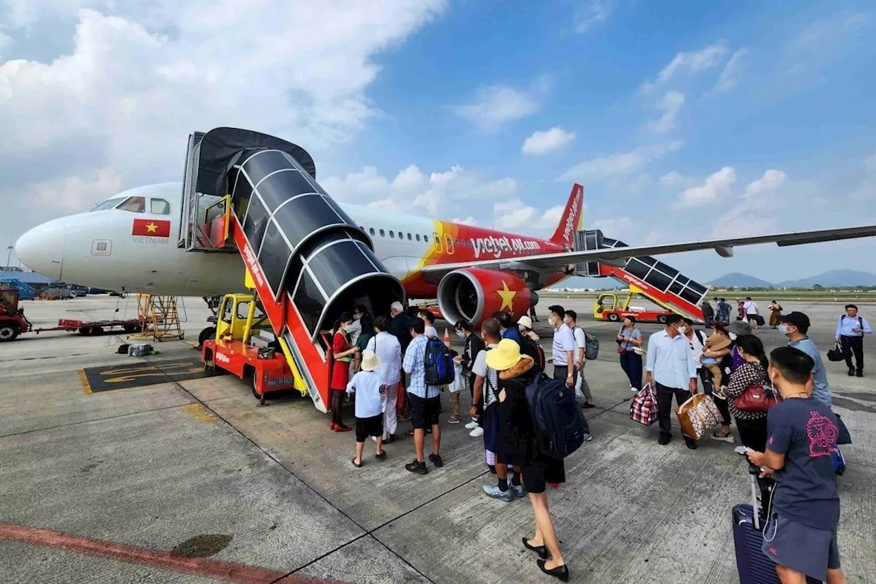 Second theft aboard flight from Vietnam to Hong Kong emerges in single day