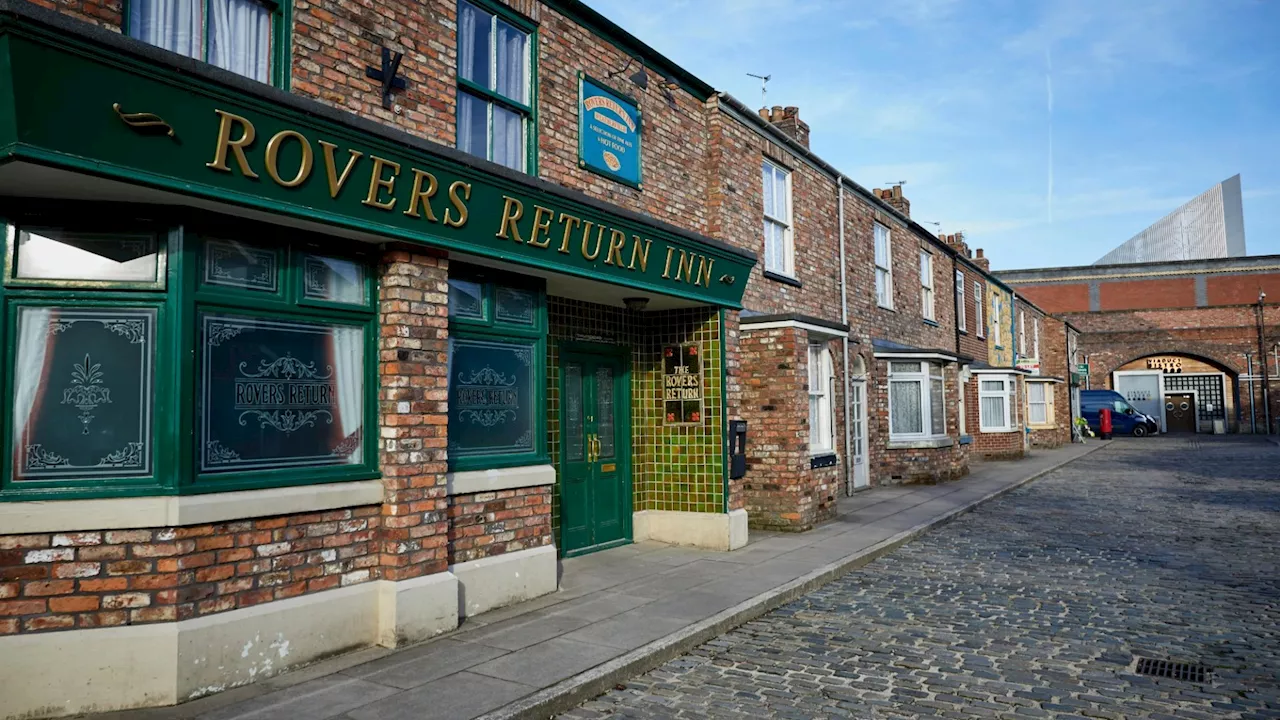 Legendary Coronation Street couple on the verge of splitting after 25 years after shock betrayal...