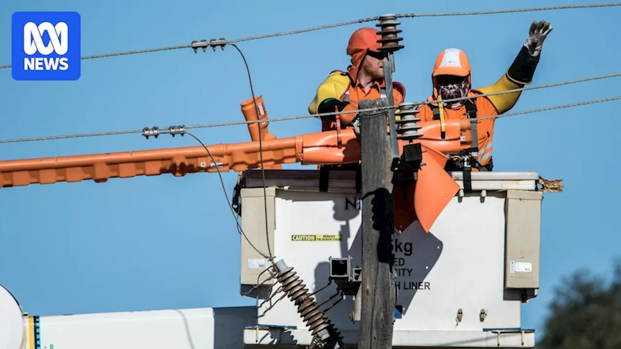 WA Premier Roger Cook blasts Western Power, Synergy after Goldfields, Wheatbelt blackouts