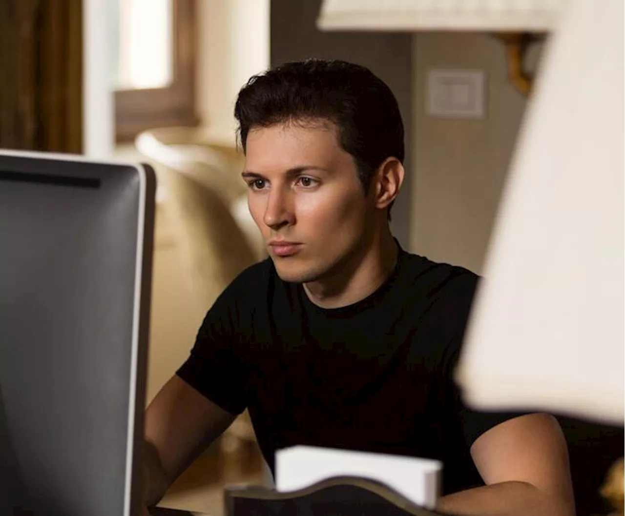 Libertà condizionata per il fondatore di Telegram Durov, non può lasciare la Francia