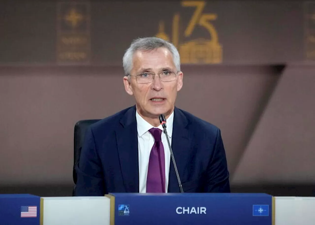 Stoltenberg, 'alleati intensificano aiuti militari a Kiev'