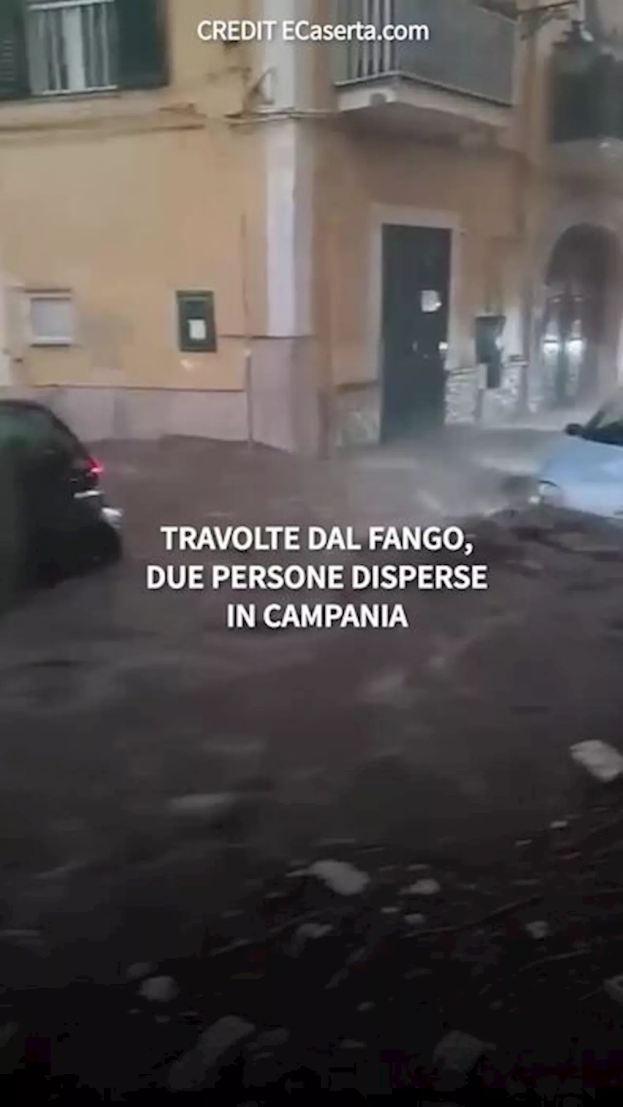 Travolte dal fango, due persone disperse in Campania