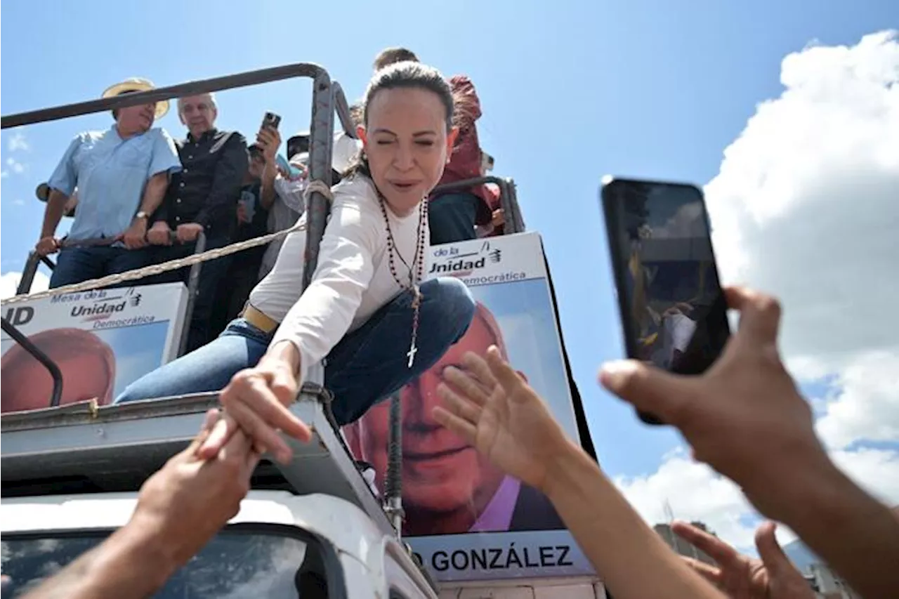 Venezuela, i servizi segreti sequestrano l'avvocato di Maria Corina Machado