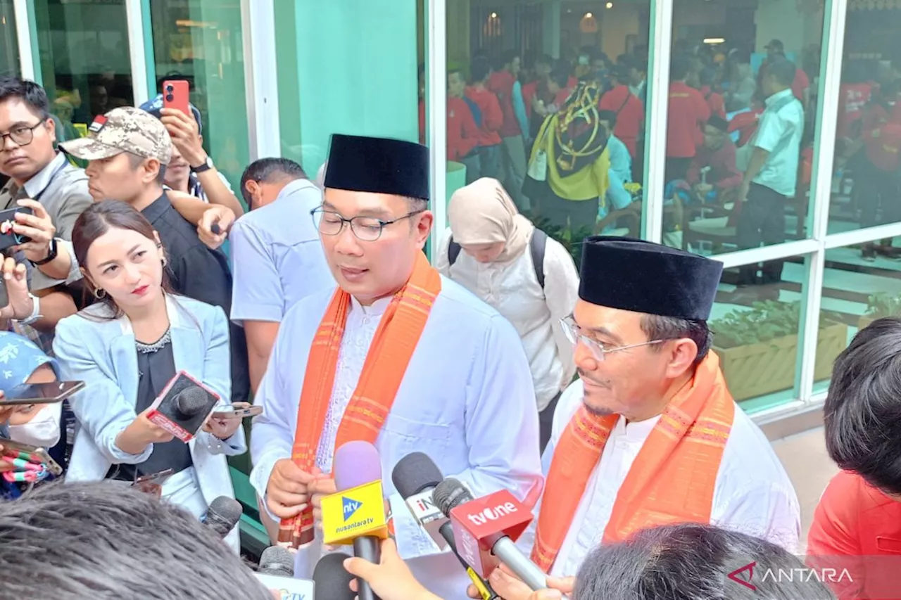 Ridwan Kamil-Suswono tiba di KPU DKI untuk daftar Pilkada Jakarta 2024