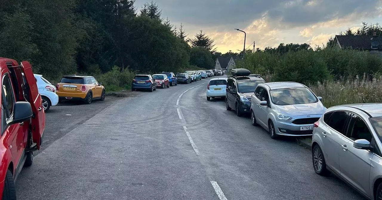 Dangerous parking at secluded Falkirk beauty spot sparks accident fears