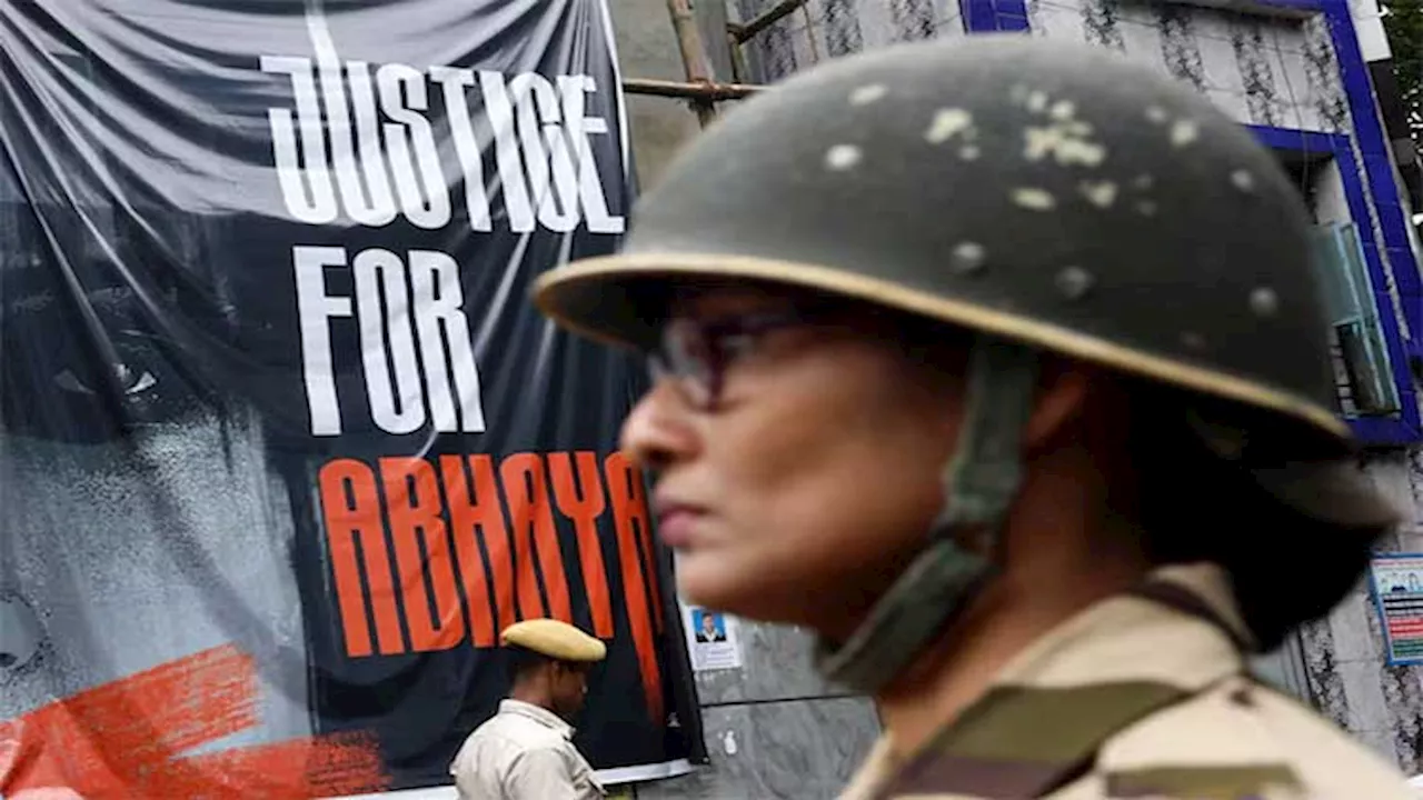 Protesters block train tracks, buses against rape and murder of doctor in India