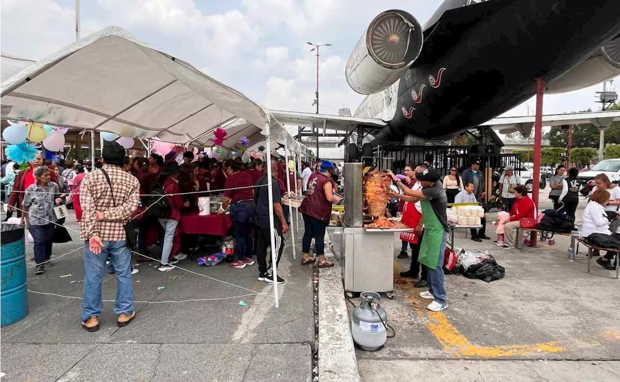 VIDEO: Con música en vivo, tacos y pastel; alcaldía Venustiano Carranza festeja Día del Adulto Mayor