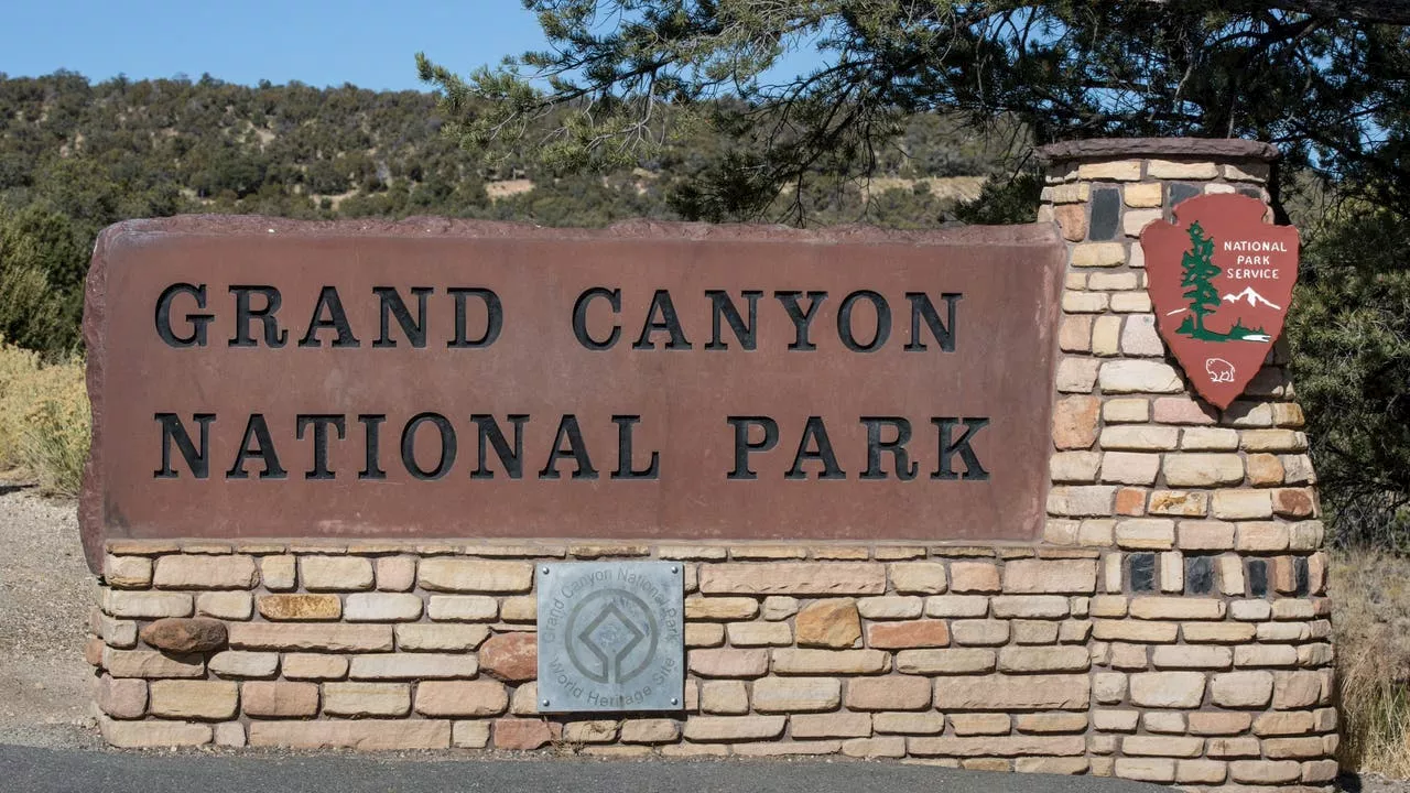 Breaks in main water pipeline for Grand Canyon prompt shutdown of overnight hotel stays