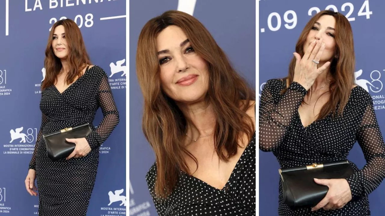 Venezia 81, incantevole Bellucci, presente per 'Beetlejuice Beetlejuice' del suo Tim Burton