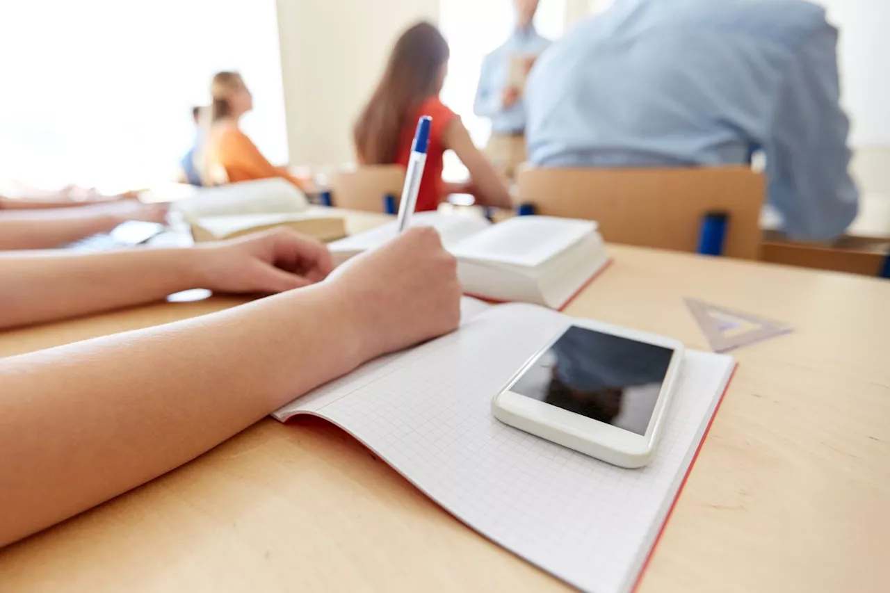 Rentrée 2024 -2025 : pas de téléphone portable à l’école et au collège