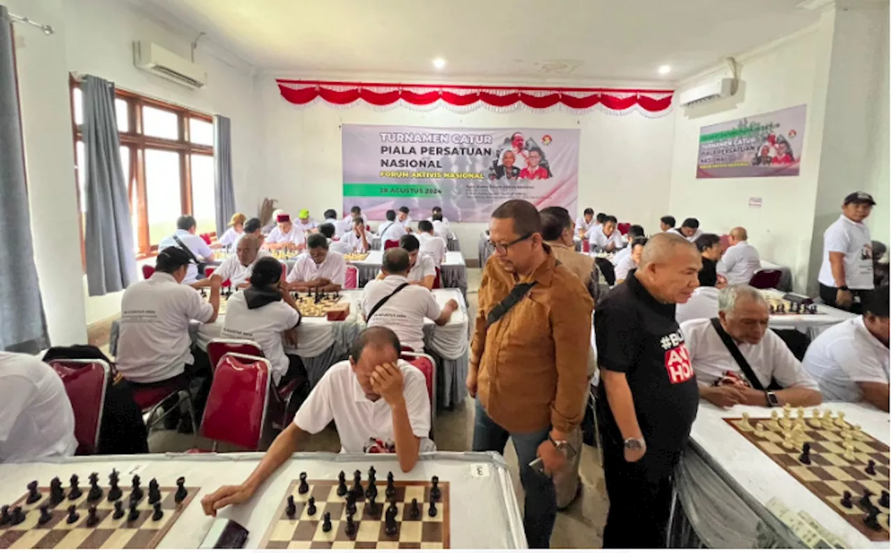 Aktivis Lintas Generasi Adu Taktik Bermain Catur, Qodari: Wujud Persatuan Nasional