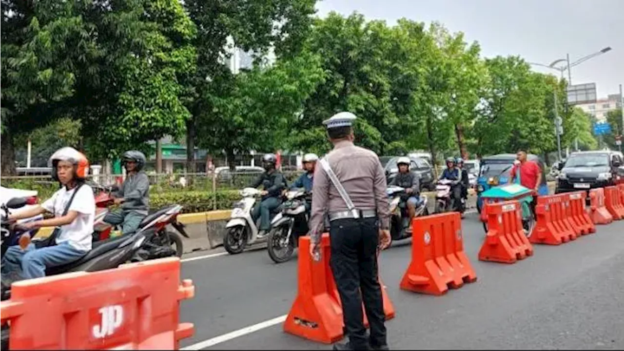 Ada Pendaftaran Cagub-Cawagub Jakarta, Lajur Jalan Depan KPU DKI Ditutup Sebagian