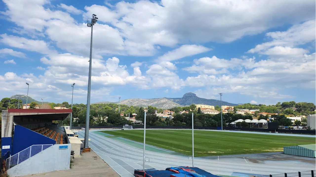 Les footballeurs d'Aubagne attendent toujours l'homologation de leur stade pour leur montée en National