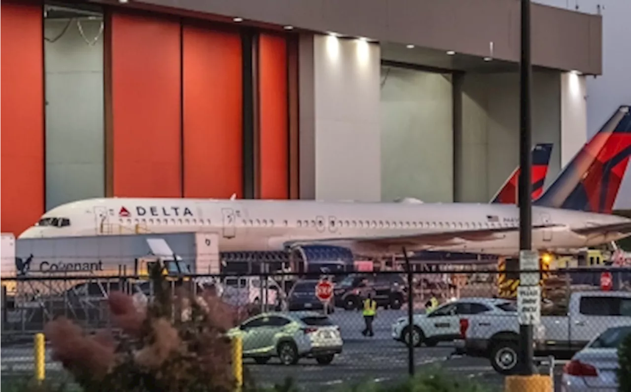 Tragedy at Atlanta airport: Two killed, one seriously hurt in Delta Airlines plane tyre explosion