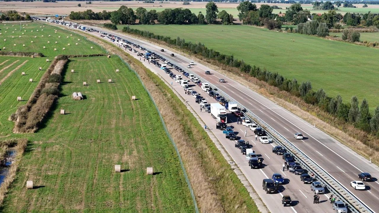 Sommerferien vorbei: ADAC warnt vor Stau-Wochenende