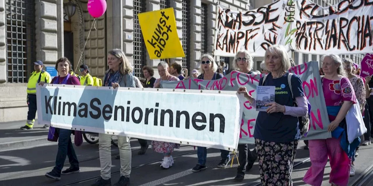 Bundesrat zu Klimaseniorinnen: «Schweiz erfüllt Klima-Forderungen»