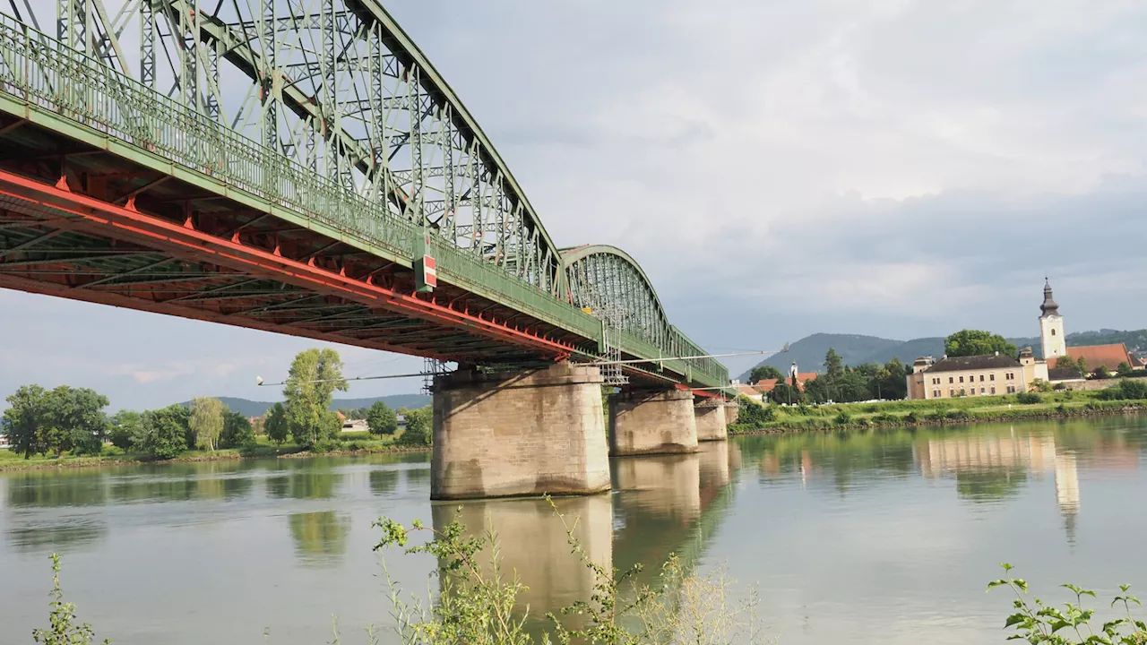 Donaubrücke Mautern: „Prioritäten werden falsch gesetzt!“